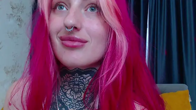 Nina_Blum_'s cam snapshot