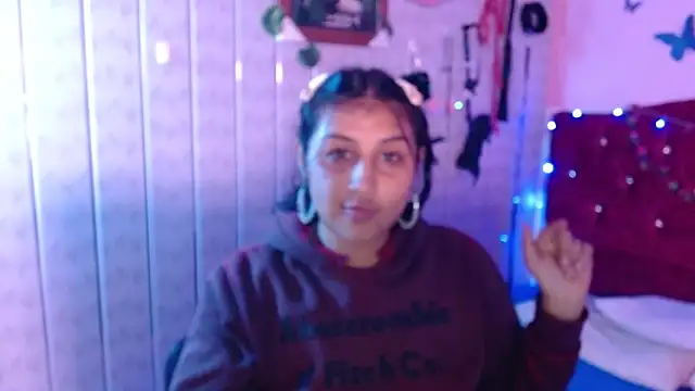 Emiily_Johamson's cam snapshot