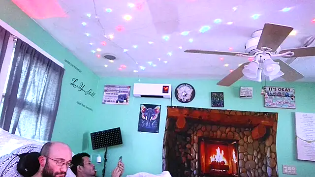 versatilevortex's cam snapshot