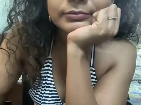 Laaylllaa's cam snapshot