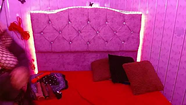 Susanahotsexxx's cam snapshot