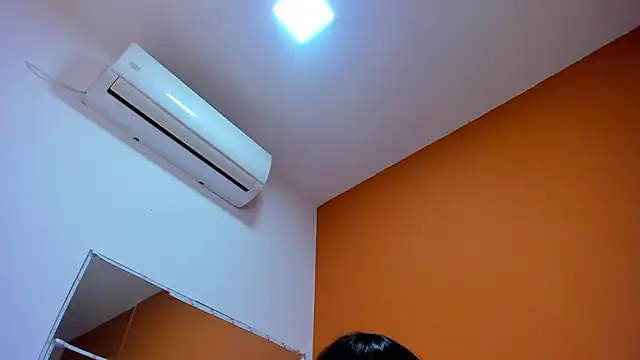 b3cky_'s cam snapshot