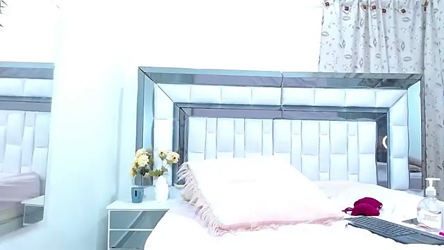 RebeccaGolden's cam snapshot