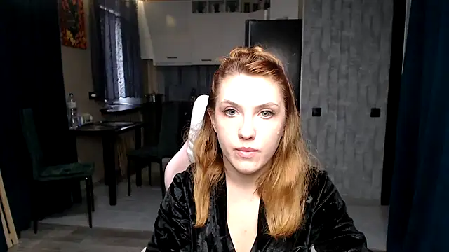 Reginasmilee's cam snapshot