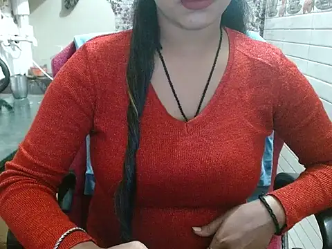 LovingPihu's cam snapshot