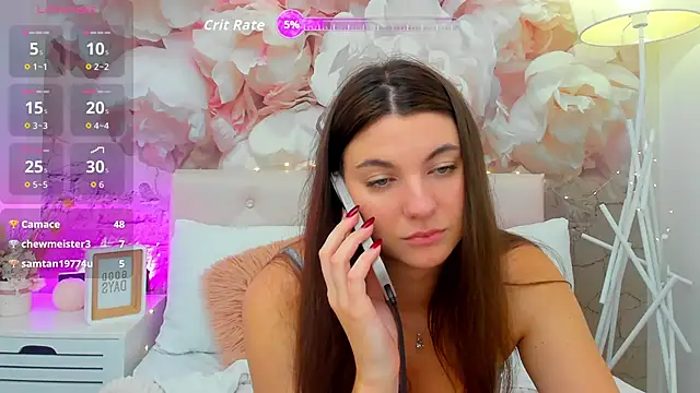 EllaMaison's cam snapshot