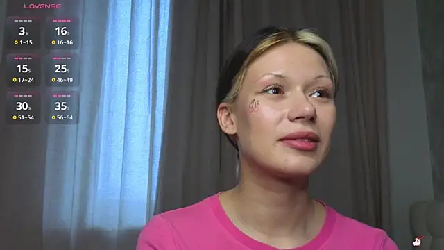 BrandiFraise's cam snapshot