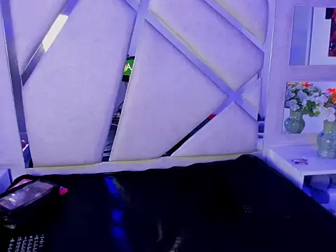 Kataleya_Luck's cam snapshot