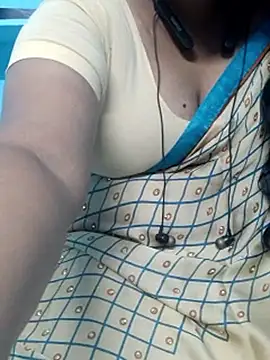 yelmaji91's cam snapshot