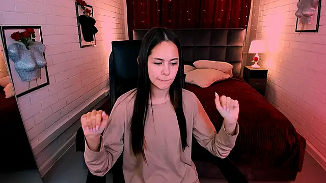 UliaNeer's cam snapshot