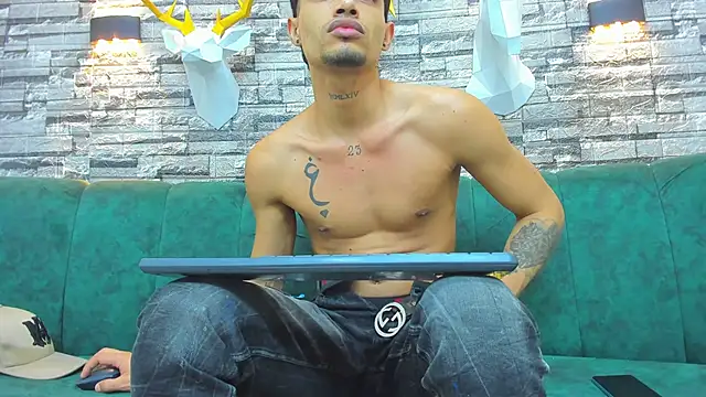 ariess_king live sex cam