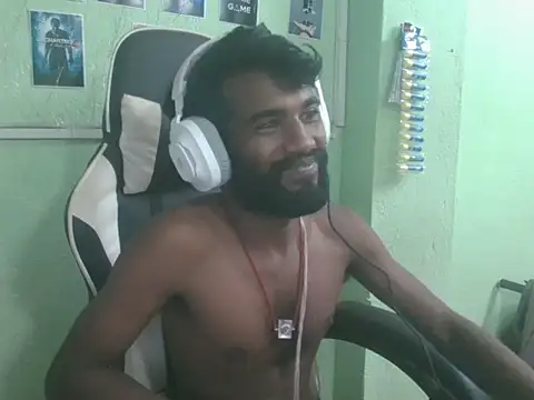 FriskyGender's cam snapshot