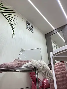 Yanna_miana's cam snapshot