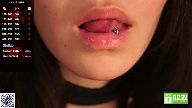 ElenorRoccio live sex cam