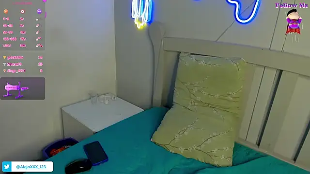 loistwink_'s cam snapshot