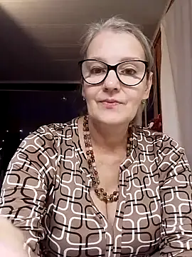 irinamaux live sex cam