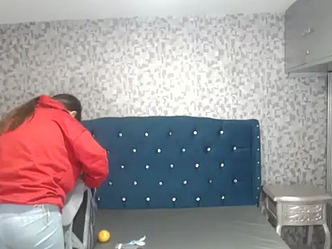 CrisstalPink's cam snapshot