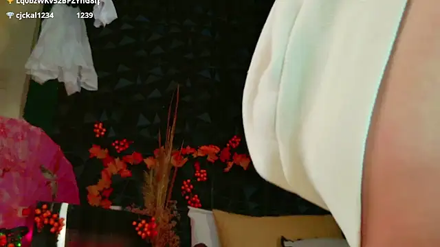 -NOBU-'s cam snapshot