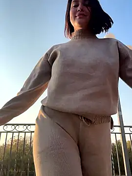 KikiWatson live sex cam