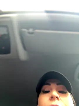 iSelena's cam snapshot