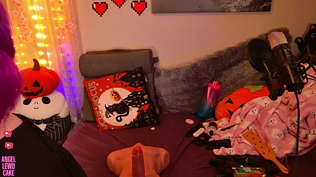 Angel-Lewd-Cake's cam snapshot