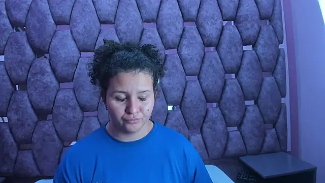 AlaSmith's cam snapshot