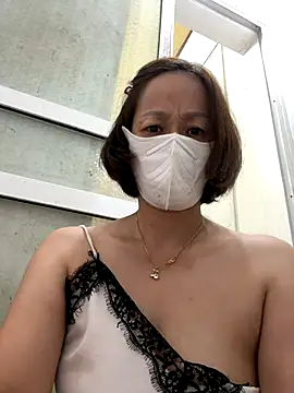 July-Asian's cam snapshot