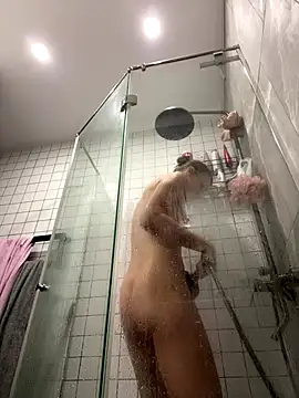 RinaCat's cam snapshot