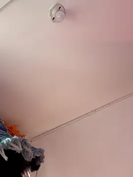 420Geminis's cam snapshot