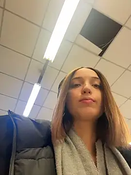 DollyTall live sex cam