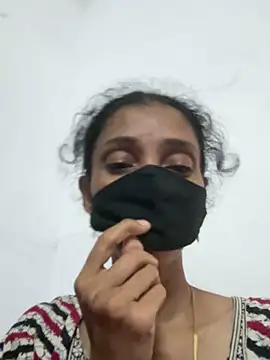 sweetreddy-02's cam snapshot