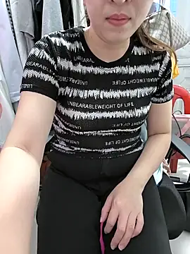 Ariana-Vy's cam snapshot