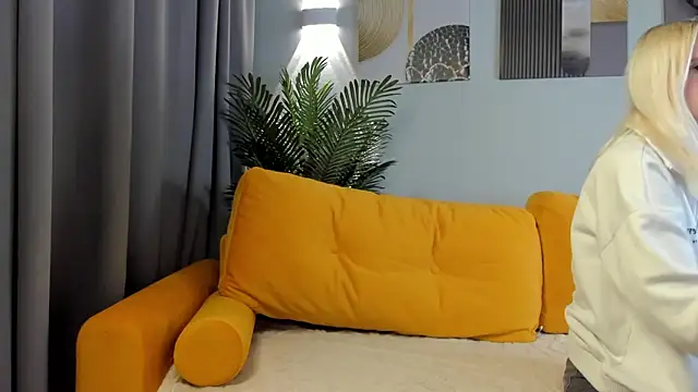 Ashley-Angel's cam snapshot