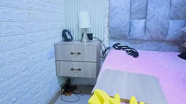 sofiagutierrez__'s cam snapshot