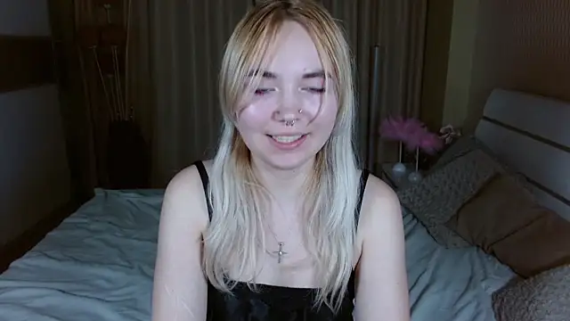 RiskIrina's cam snapshot