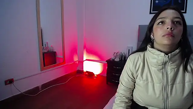 Esmeraldaa-'s cam snapshot