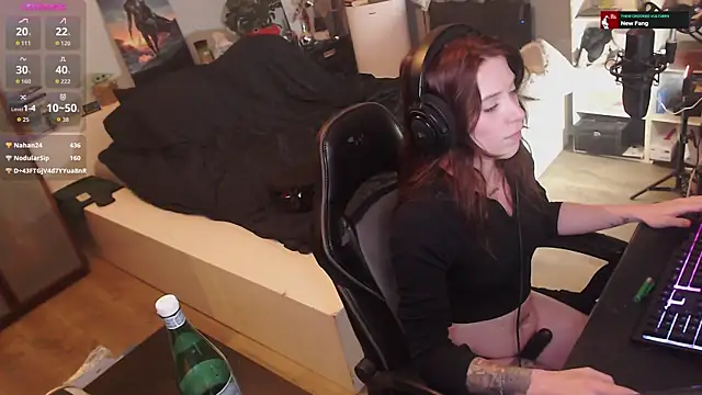 Horny_Makima's cam snapshot