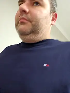 Andrew1900529 live sex cam