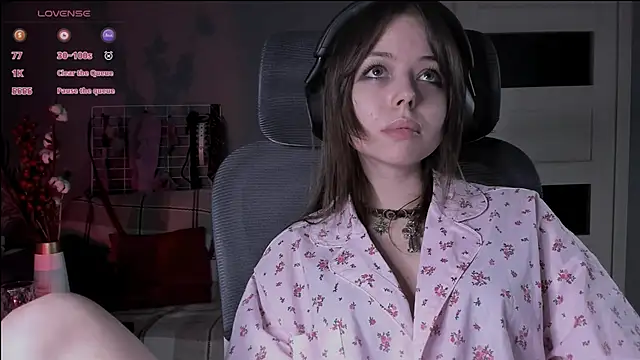 hype_meal_home's cam snapshot