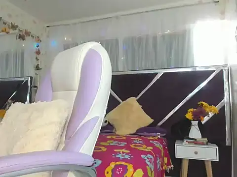 Santy_bigcock_01's cam snapshot