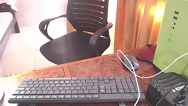 SusanLeroy's cam snapshot