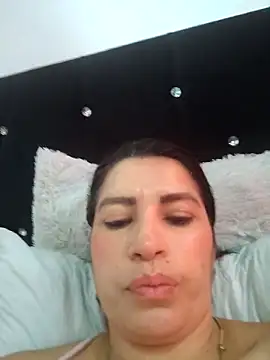 naty_hot4uu's cam snapshot