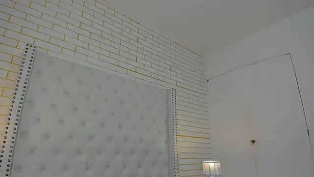 kylie_wilsson's cam snapshot