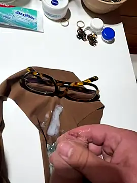 AreiasTuga's cam snapshot