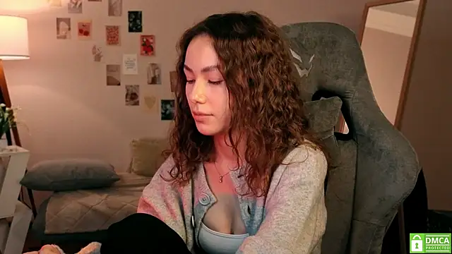 branchwithflowerss's cam snapshot