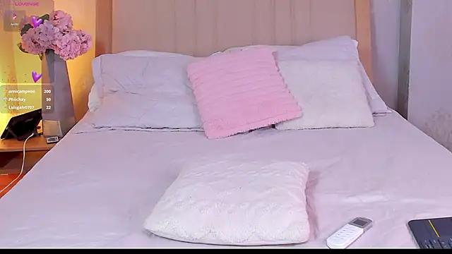 isabella_winkler's cam snapshot