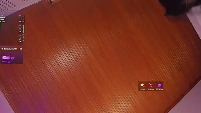 ruby_tylor_'s cam snapshot