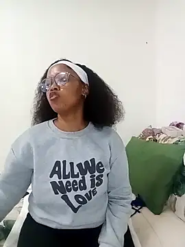 Babymamabooty's cam snapshot