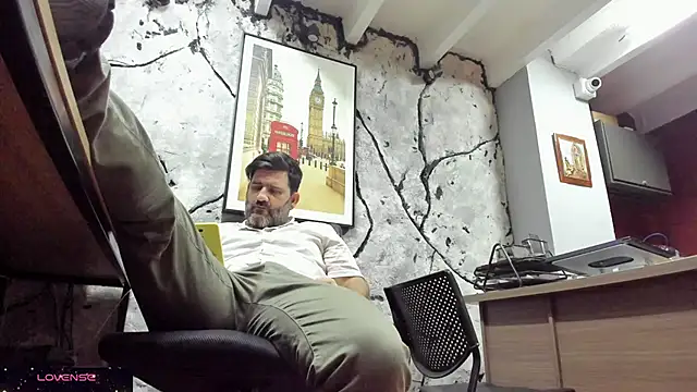 Maxi_thebig_daddy's cam snapshot