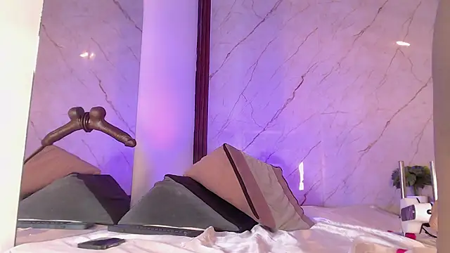 LucianaaMorena's cam snapshot